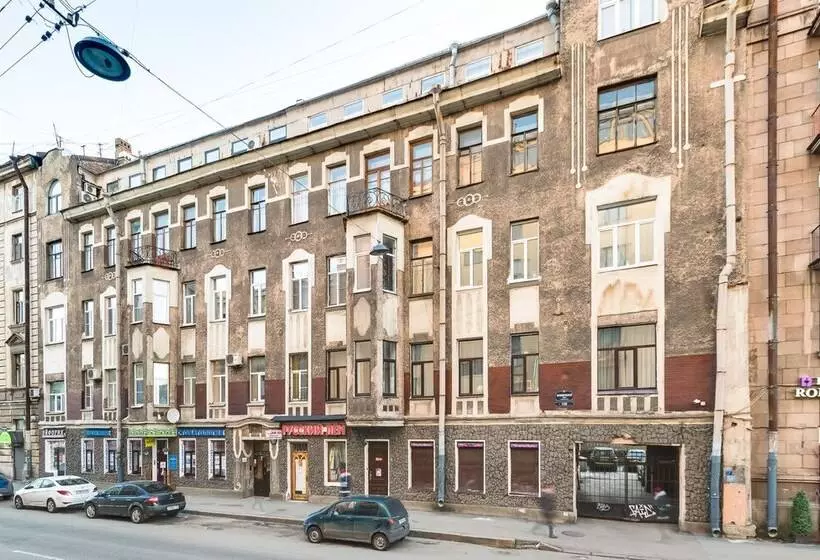 ユースホステル Sovremennik