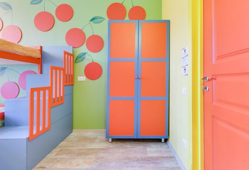 Общежитие Sovremennik