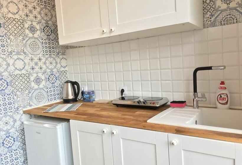 B&a Apartments Central