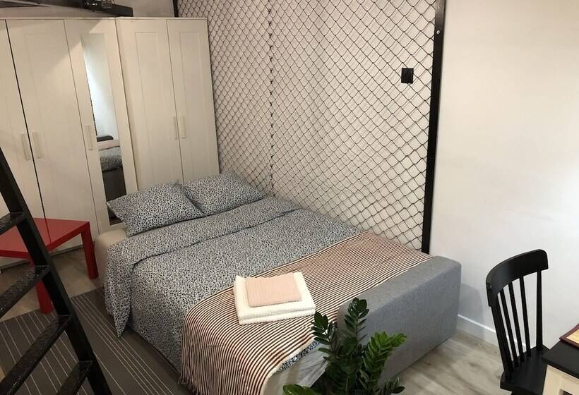 B&a Apartments Central