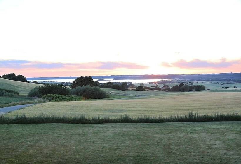 Basballegaard Bed & Breakfast