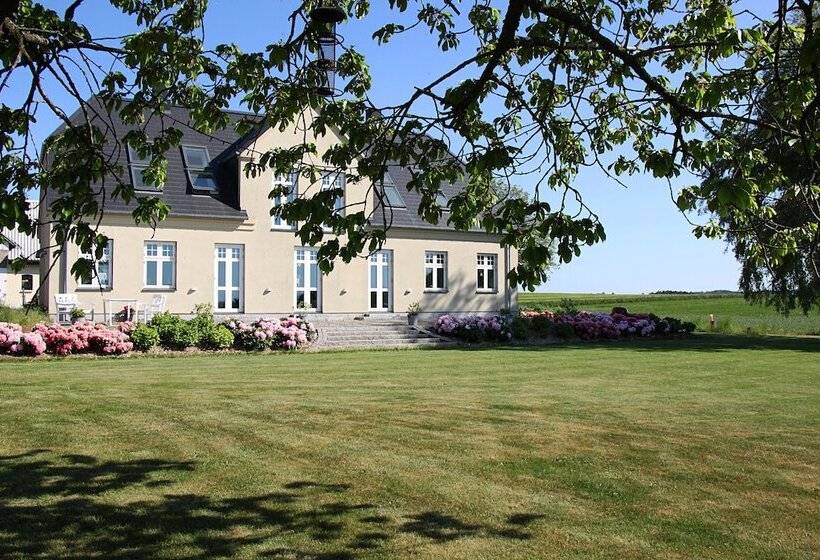Basballegaard Bed & Breakfast