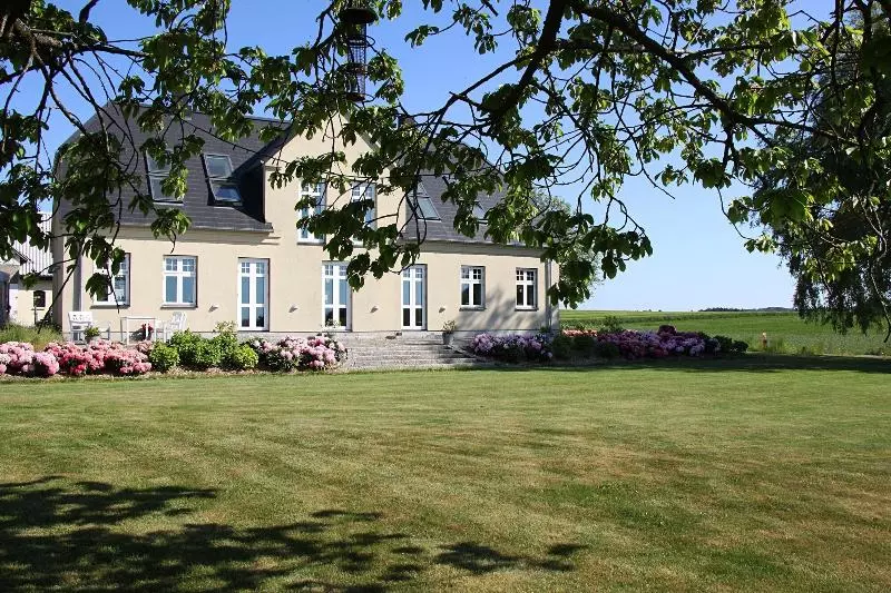 Basballegaard Bed & Breakfast