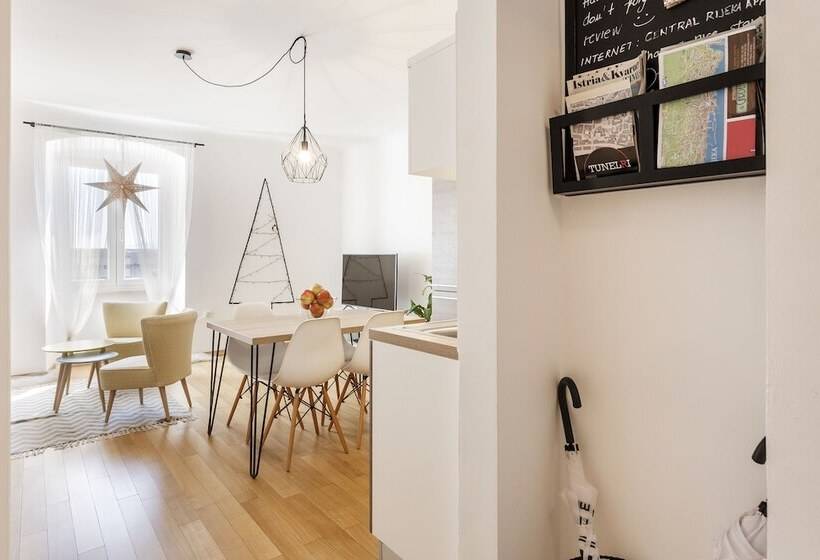 Central Rijeka Apartments Ciottina 24