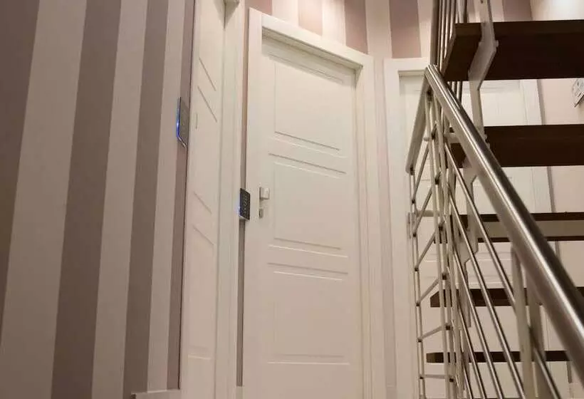 Hotelli Milazzo Inn Aimori