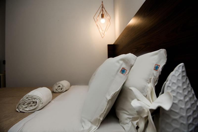 Отель Milazzo Inn Aimori