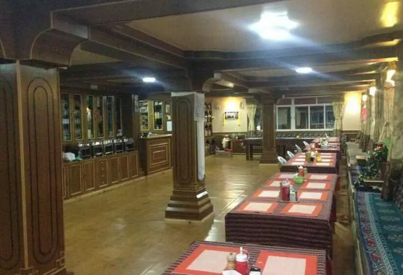 هتل Buddha Lodge