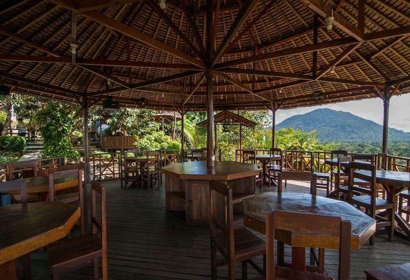 בית מלון כפרי De Bintan Villa