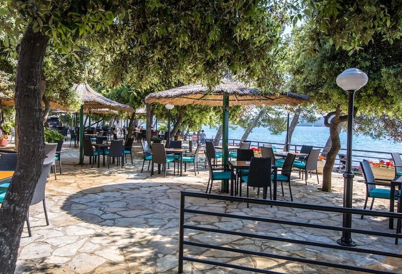 ホテル Glampatcamp