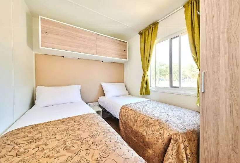 ホテル Easyatent Camping Stella Maris