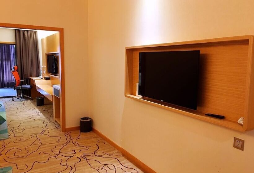 Hotel New Beacon Airport International