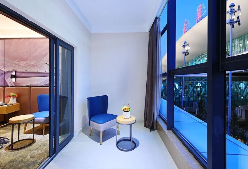 Hotel New Beacon Airport International