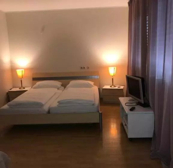 Hotelli Ristorante  Dall  Italiano Rocco