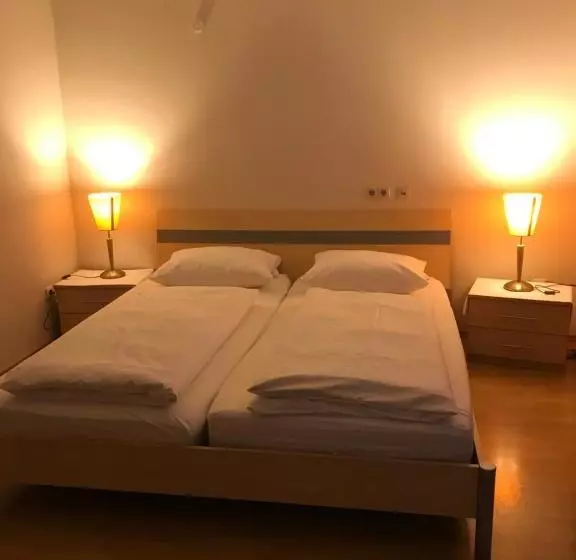 Hotelli Ristorante  Dall  Italiano Rocco