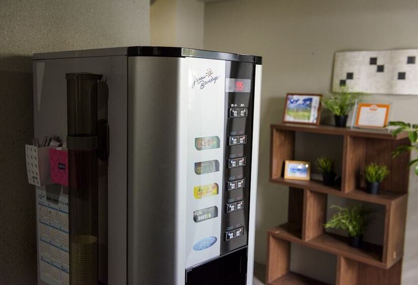 Mr.kinjo Eminence Inn Makishi