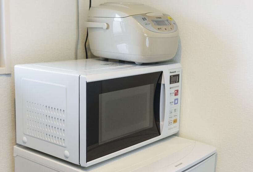 Mr.kinjo Eminence Inn Makishi