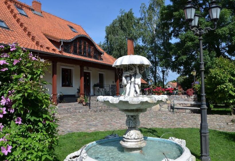 بنسيون Dworek Mazurski Lizer