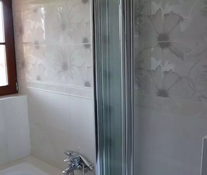 Majatalo Dworek Mazurski Lizer