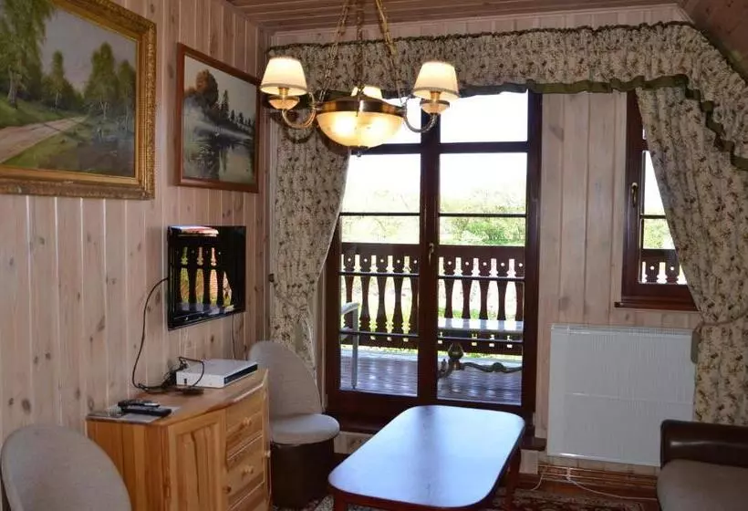 Majatalo Dworek Mazurski Lizer