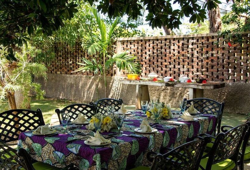 Seagrapes 5br By Jamaican Treasures