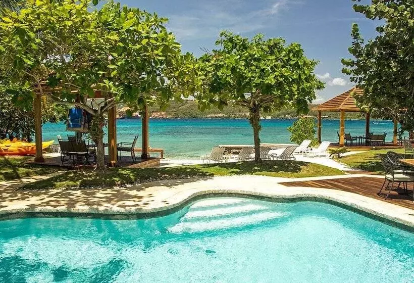 Seagrapes 5br By Jamaican Treasures