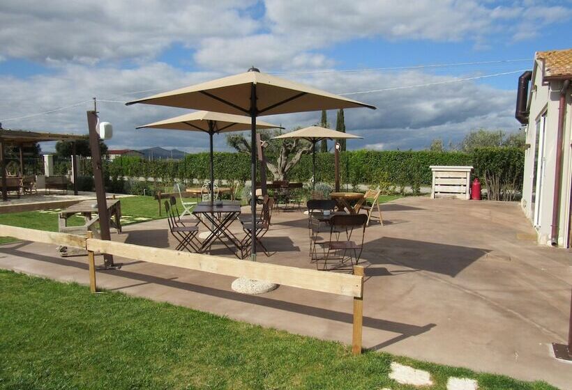 تختخواب و صبحانه Agriturismo Sweet Cottage