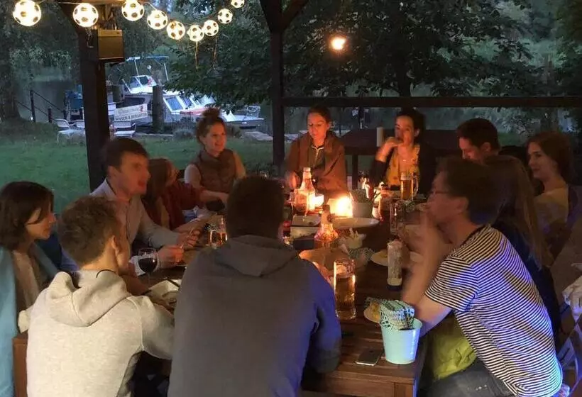 Bed and Breakfast Riverside Inn