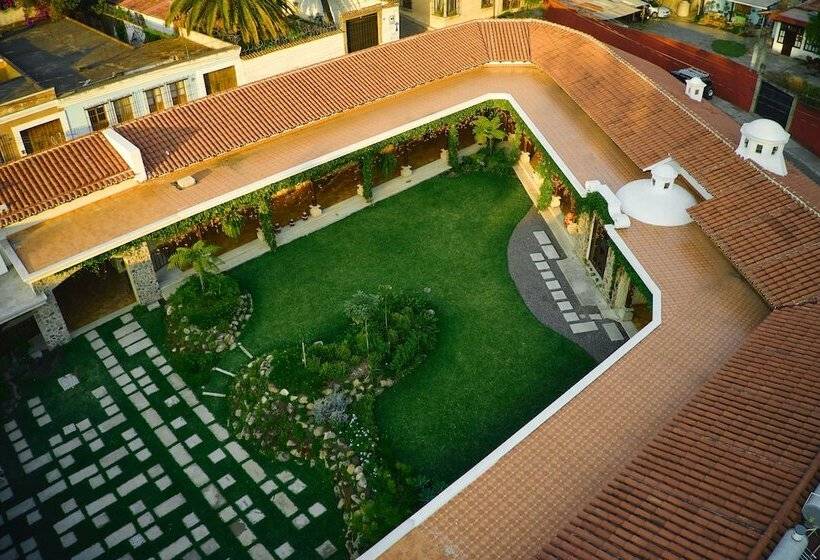 هتل Casa Faustina Boutique