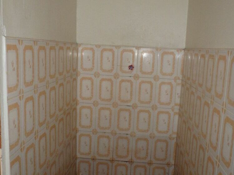 ホテル Erishina Guest House