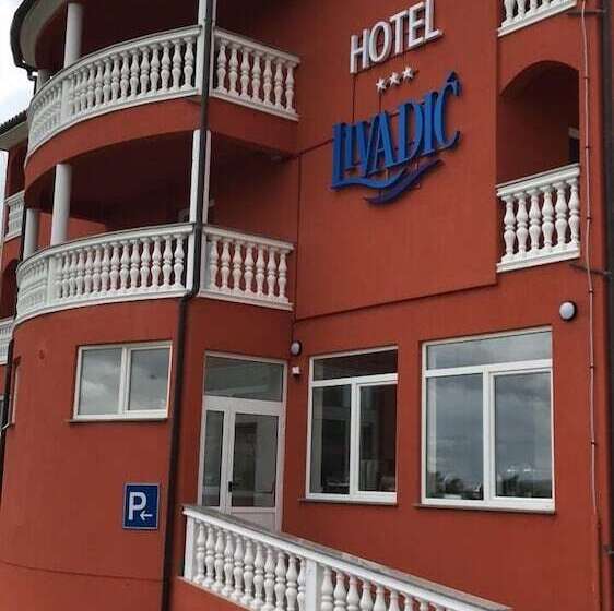 Hotel Livadic