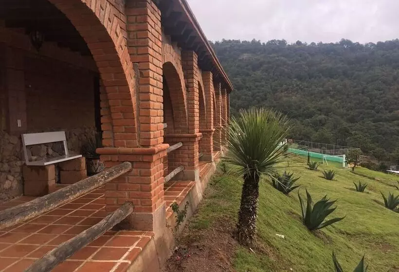 ホテル Rancho Escondido Casa Goyri