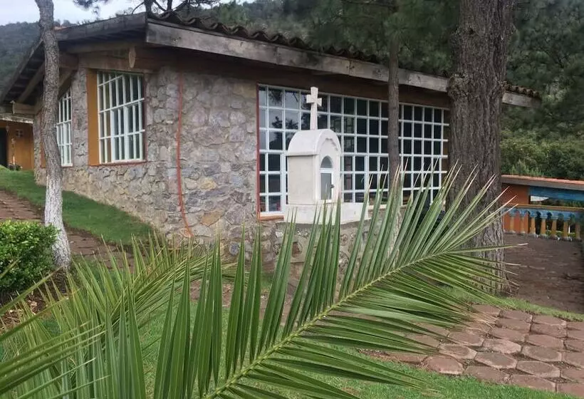 ホテル Rancho Escondido Casa Goyri