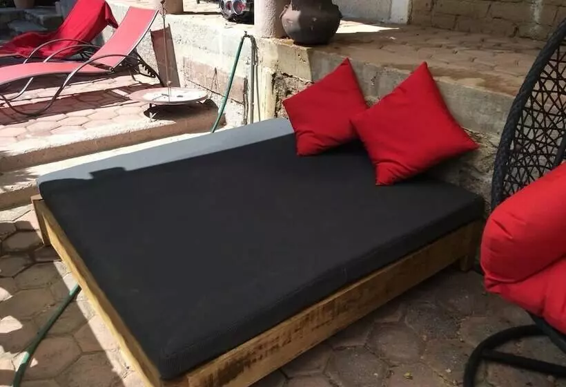 ホテル Rancho Escondido Casa Goyri