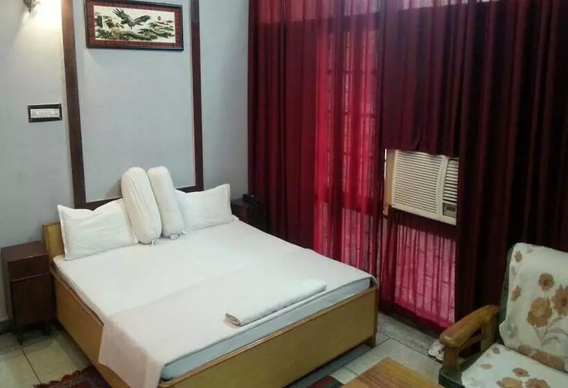 Hotel Royal Inn
