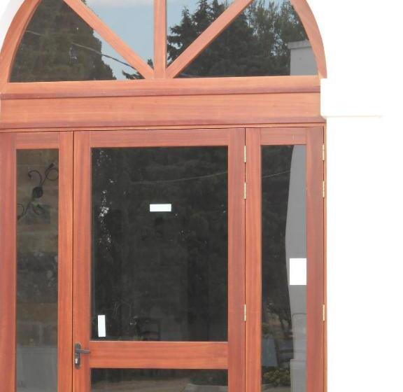 בית מלון כפרי Agriturismo Tenuta Perruzzi