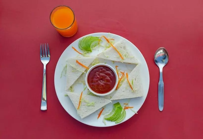 ホテル Seven Oaks