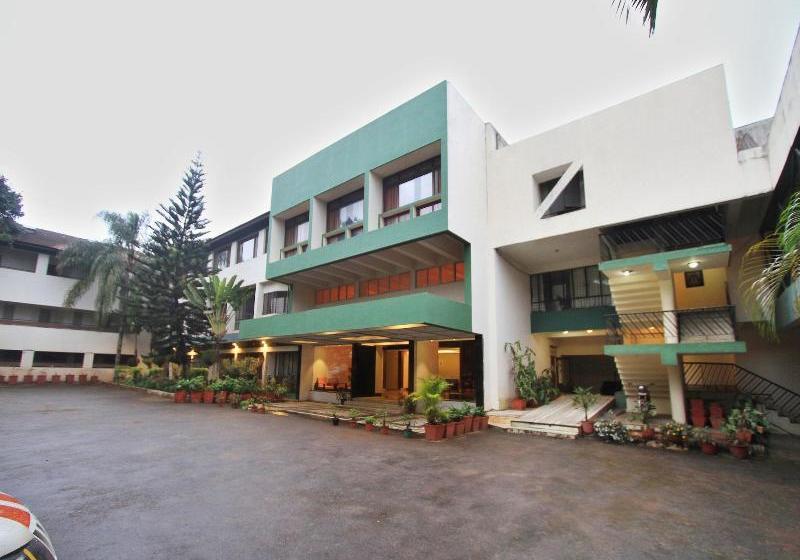 ホテル The Planter's Court