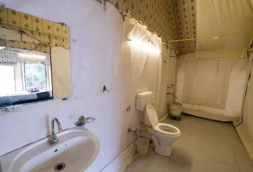 هتل Umbrella Inn