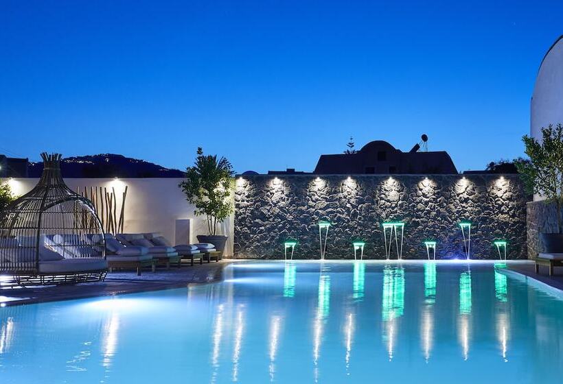 پانسیون Amara Suites Santorini