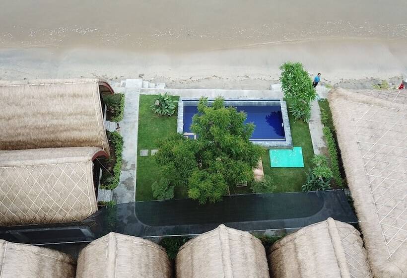 פנסיון Krisna Bungalows And Restaurant