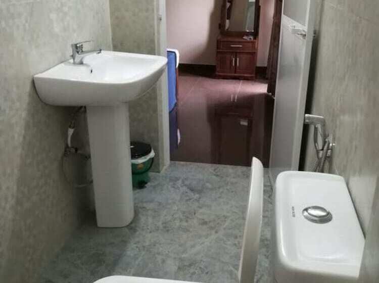 پانسیون Marathona Tourist Resort   Anuradhapura