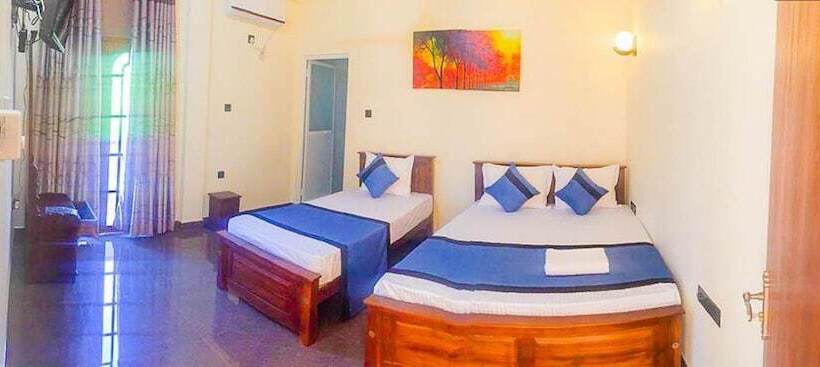 پانسیون Marathona Tourist Resort   Anuradhapura