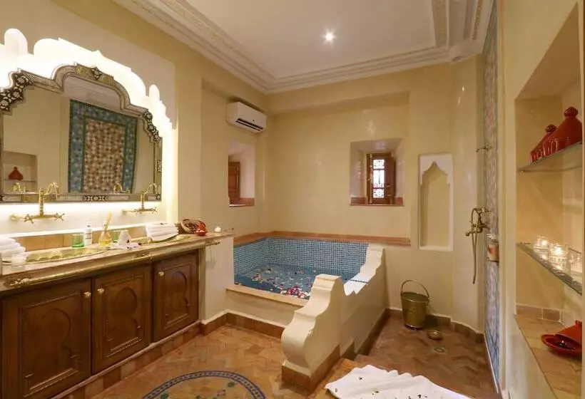 Riad Omara Al Kasbah