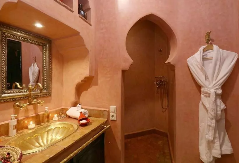 Riad Omara Al Kasbah