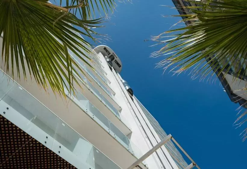 Mamaia White Tower