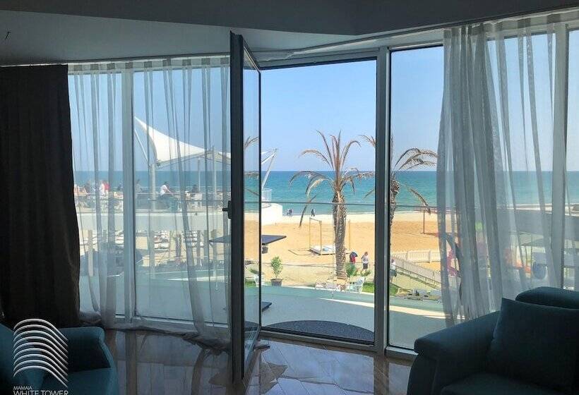 Mamaia White Tower