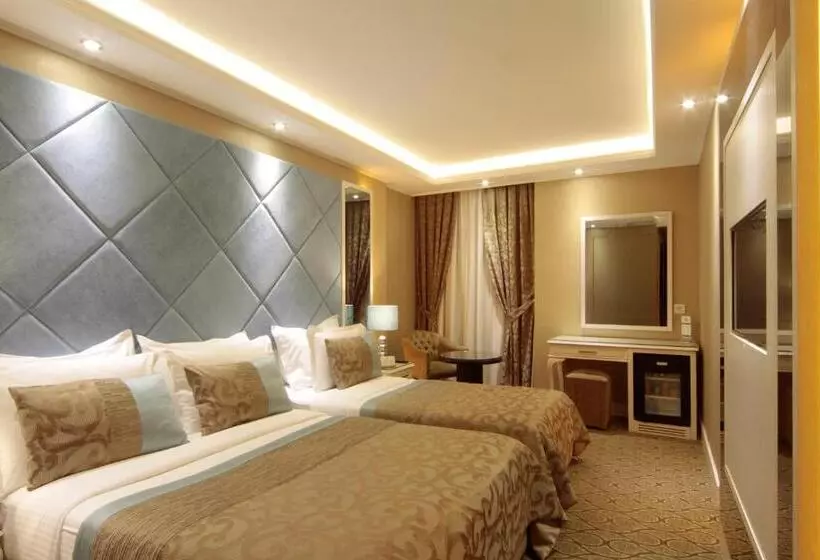 The Parma Hotel Downtown