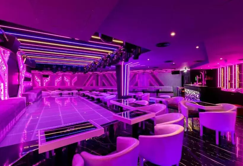 Отель City Palace