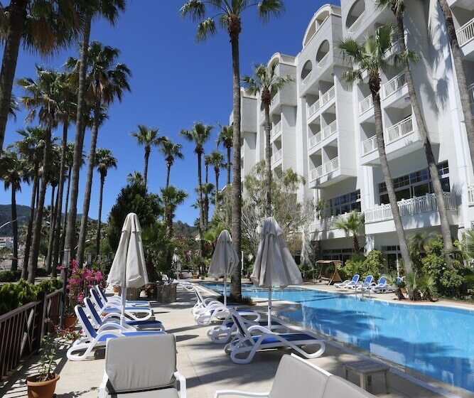 Quadas Hotel Adults Only