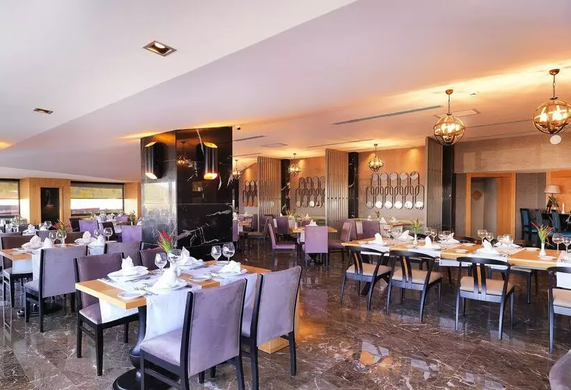 Imperial Türkiz Resort Hotel & Spa